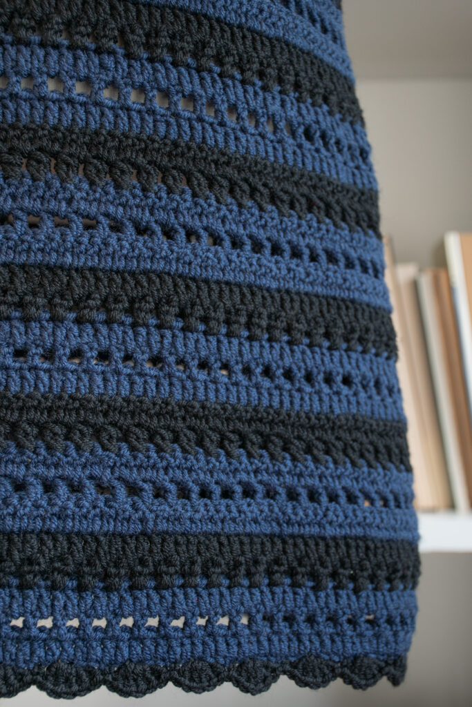 rubino-gaeta-abitocrochet-rigagaeta-neroblu-05