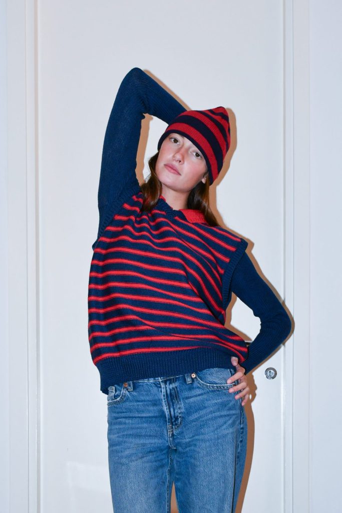 fw24 108 a rubino gaeta giletover lana righe blurosso 02