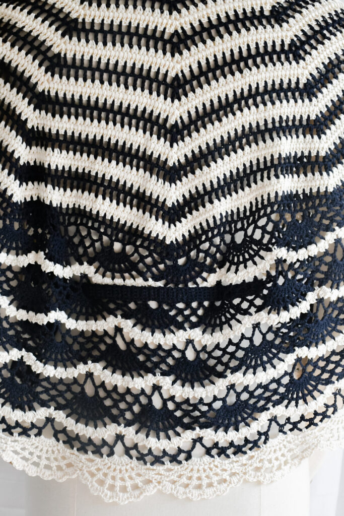 SS25_027-O-rubino-gaeta-cappetta-crochet-blupanna-06