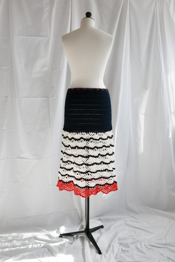 SS25_098-I-rubino-gaeta-gonna-crochet-blupannarossso-03