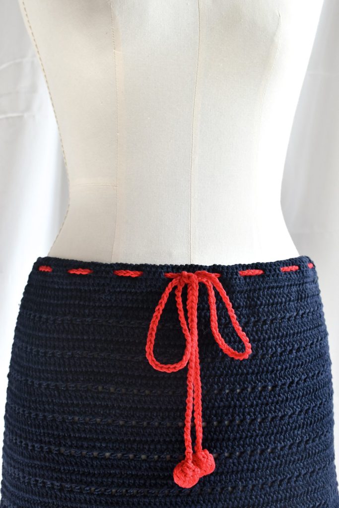 SS25_098-I-rubino-gaeta-gonna-crochet-blupannarossso-04