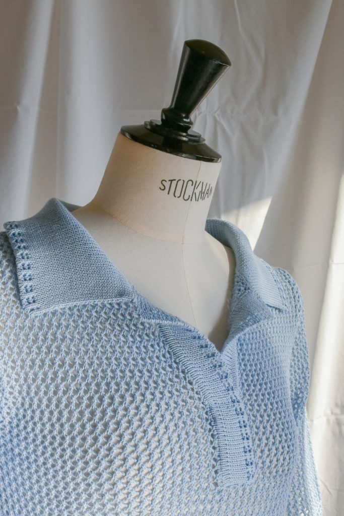 SS25_107-C-rubino-gaeta-polo-rete-azzurra-04