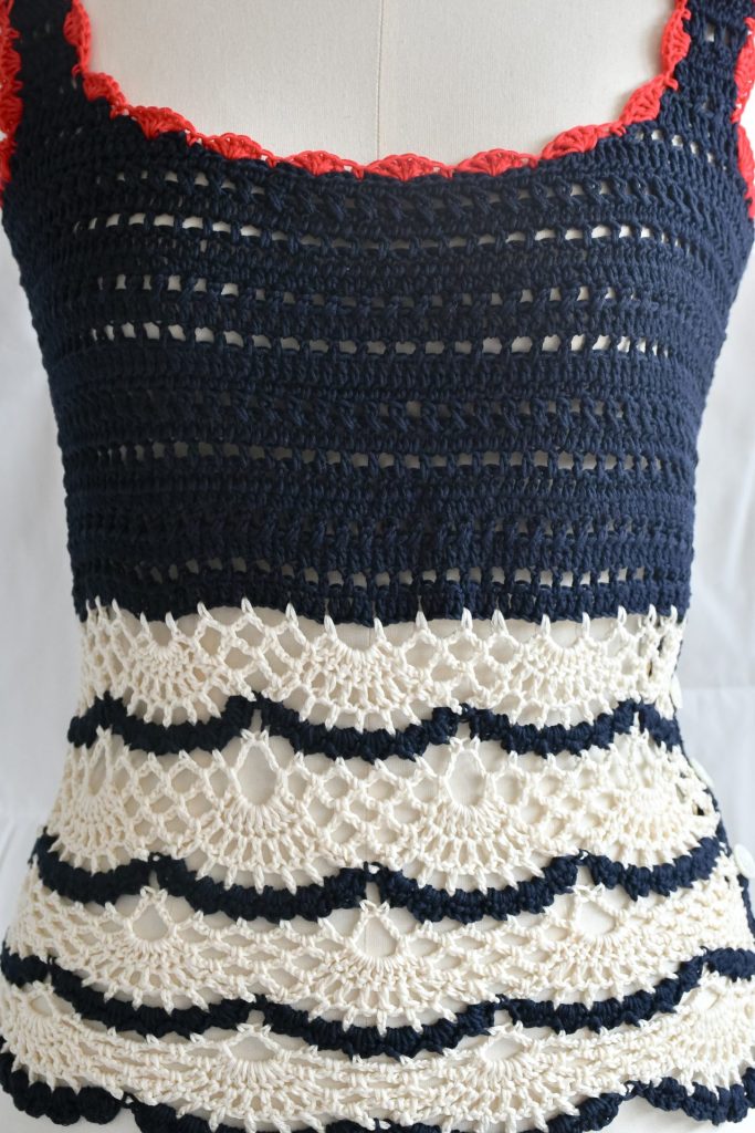 SS25_109-E-rubino-gaeta-top-crochet-blupannarosso-04